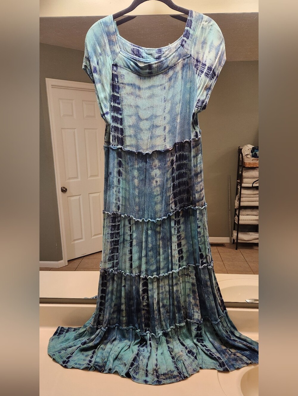NATURAL LIFE Blue Tie-Dye Tiered Maxi Dress Size L Flattering Fit - Picture 7 of 11